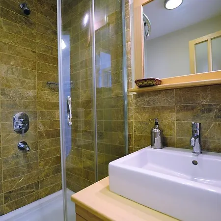 ホテル Golkoy Suites