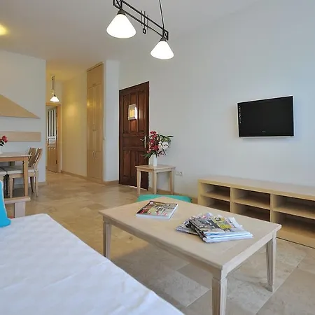 Golkoy Suites Отель