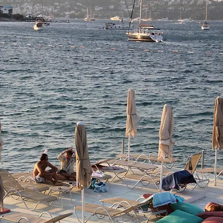 Otel Golkoy Suites
