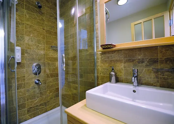 Ξενοδοχείο Golkoy Suites