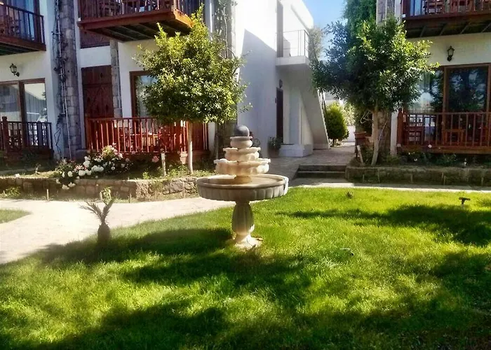 호텔 Golkoy Suites 골터크부쿠