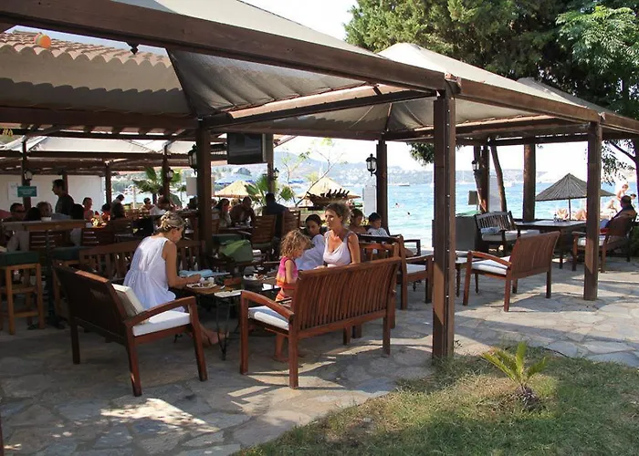 Golkoy Suites