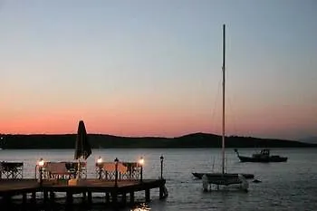 Golkoy Suites 호텔 *