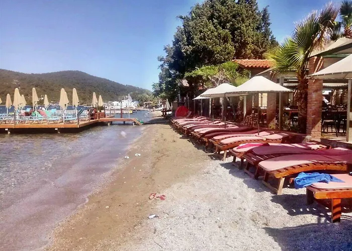 Golkoy Suites