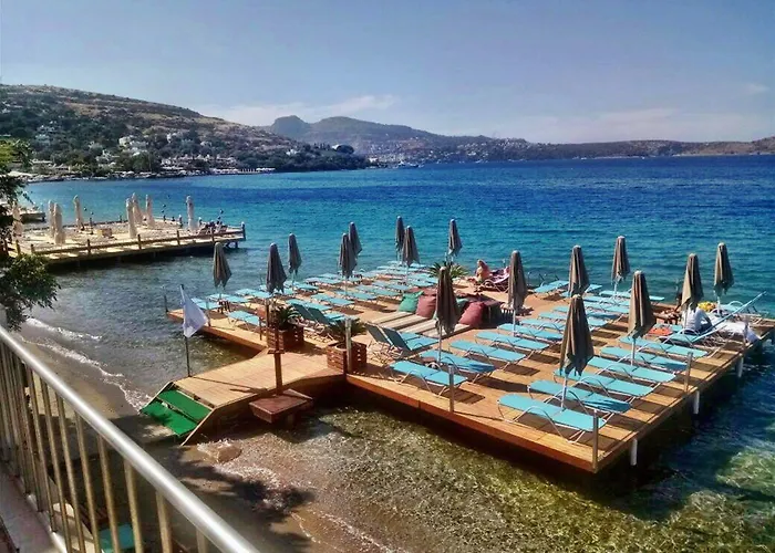 Golkoy Suites