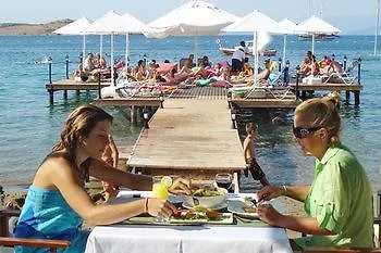 Golkoy Suites *
