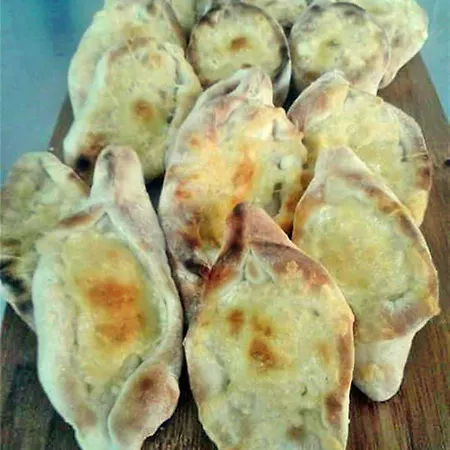 Golkoy Suites Hotel *