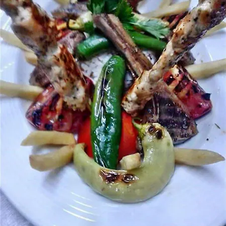 Golkoy Suites ホテル *