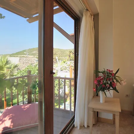 ホテル Golkoy Suites