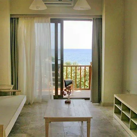 Hotel Golkoy Suites *