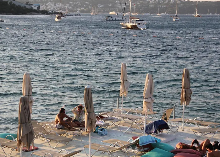 ホテル Golkoy Suites